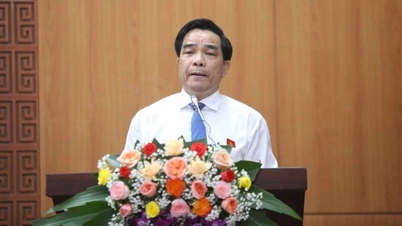 លោក Le Van Dung ជាប្រធានខេត្ត Quang Nam។