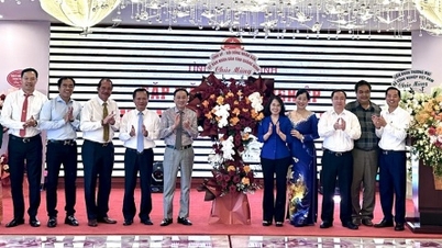 企業にとって有利な条件を整えるのは政府の責任です。