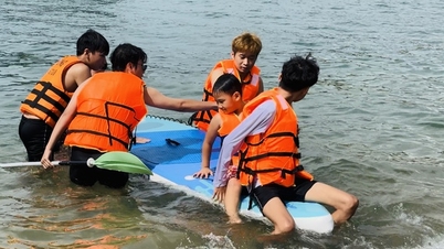 Many southern provinces reap bumper profits from tourism on September 2nd holiday