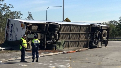 Australia: Accidente de autobús, al menos 10 personas fallecieron