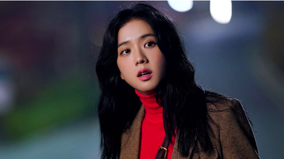 Jisoo bị bắt gặp trên phim trường, hứa hẹn nhiều định hướng cho điện ảnh?