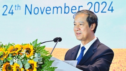 Minister of Education and Training talks about factors that create happiness in education