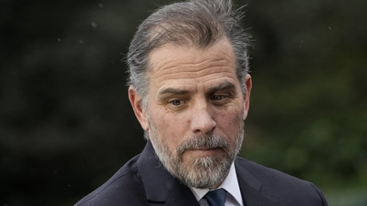 Biden's son reaches plea deal