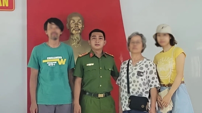 ប៉ូលិស​ជួយ​ភ្ញៀវ​ទេសចរ​កូរ៉េ​ដែល​ទៅ​លេង​ទីក្រុង Hoi An ប៉ុន្តែ​បាន​វង្វេង​ផ្លូវ​ទៅ​ភ្នំ