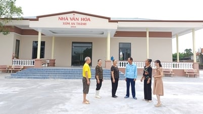 នៅពេលដែលផ្ទះវប្បធម៌តម្លៃរាប់ពាន់លានដុល្លារប្រកួតប្រជែងដើម្បីរីកចម្រើនចេញពីការយល់ស្របនៃឆន្ទៈរបស់គណបក្សនិងបេះដូងប្រជាជន