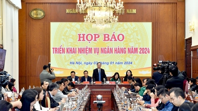 Phó Thống đốc Đào Minh Tú: Đã đến lúc xem xét có cần độc quyền vàng SJC hay không
