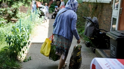 Người châu Âu đang nghèo đi
