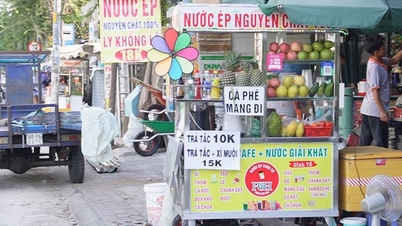 ម្ចាស់ហាងទឹកជាច្រើននៅទីក្រុងហូជីមិញមានតម្រូវការខ្ពស់ក្នុងរដូវក្តៅ។