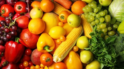 Do pesticides seep into the flesh inside fruits and vegetables?