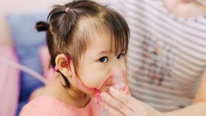 Một tháng, hơn 400 bệnh nhân ho gà nhập viện