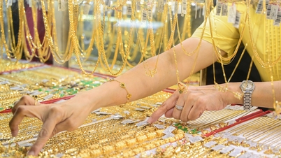 ចិញ្ចៀន​មាស​ឡើង​ថ្លៃ​ដល់​៧៨​លាន ហាង​លក់​១​តម្លឹង អតិថិជន​អំពាវនាវ​ឲ្យ​ជួយ​សង្គ្រោះ