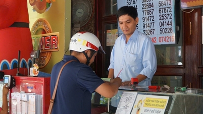 Anh Phát Tài phát tài cùng 3 cửa hàng xổ số Vietlott