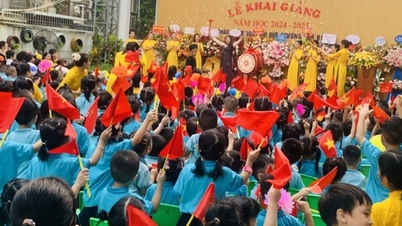 Sáng nay (5/9), hơn 23 triệu học sinh bước vào năm học mới