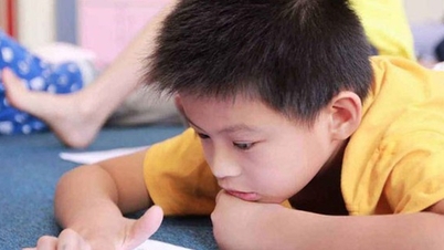 Kiểu cha mẹ học vấn bình thường nhưng vẫn nuôi ra những đứa con xuất sắc