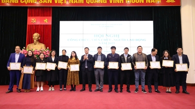 Conference of civil servants, public employees and employees of the Ministry of Education and Training Office in 2025
