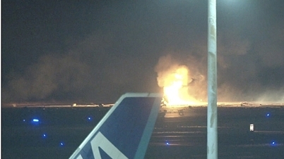 Japanese patrol plane stopped on runway for 40 seconds before collision