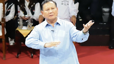 ការរាំ​ជួយ​រដ្ឋមន្ត្រី​ការពារជាតិ​ឥណ្ឌូនេស៊ី​ឈ្នះ​លើ​អ្នកបោះឆ្នោត​វ័យក្មេង