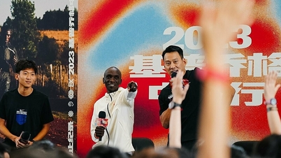 Kipchoge bị chỉ trích vì chưa chúc mừng Kiptum