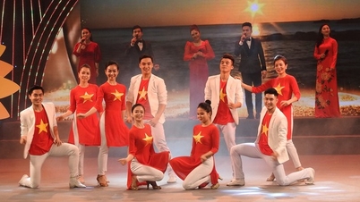 Bộ Chính trị yêu cầu thực hiện 7 nhiệm vụ phát triển văn học, nghệ thuật