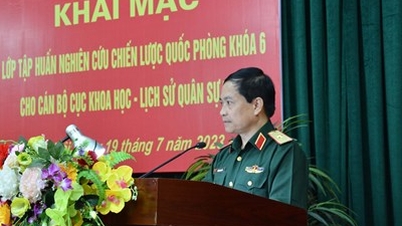 Khai mạc tập huấn nghiên cứu chiến lược quốc phòng cho Quân đội nhân dân Lào