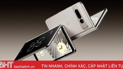 Pixel Fold - ទូរសព្ទអេក្រង់ដែលអាចបត់បានដំបូងបង្អស់របស់ Google