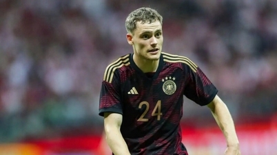 Arsenal ចាប់អារម្មណ៍លើ Florian Wirtz; MU ត្រឡប់ទៅចរចាជាមួយ Denzel Dumfries; Chelsea ចង់បាន Leny Yoro
