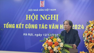 'អក្សរសិល្ប៍ត្រូវតែផ្លាស់ប្តូរ ដើម្បីចូលរួមលំហូរទូទៅក្នុងយុគសម័យថ្មី'