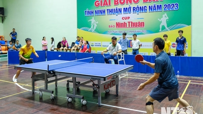 ការប្រកួតកីឡាវាយកូនបាល់លើតុបើកថ្នាក់ខេត្ត Ninh Thuan ឆ្នាំ 2023 - Ninh Thuan Newspaper Cup៖ រំភើប និងអស្ចារ្យក្នុងគ្រប់ការប្រកួត