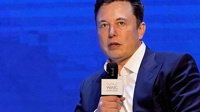 Giá trị X giảm mạnh sau khi tỉ phú Elon Musk thâu tóm Twitter