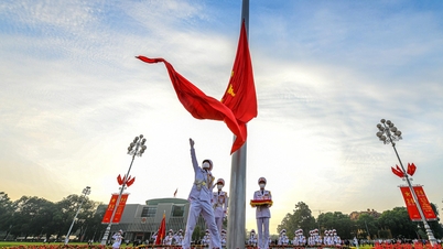 ពិធី​ដង្ហែ​ទង់​ជាតិ​ដើម្បី​អបអរសាទរ​ខួប​លើក​ទី​៧៩ នៃ​ទិវា​បុណ្យ​ជាតិ​ថ្ងៃ​ទី​២ ខែ​កញ្ញា
