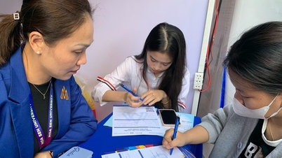 Các trường đại học lớn bắt đầu nhận hồ sơ xét tuyển học bạ THPT