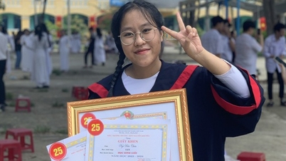 The special thing about the valedictorian of the 2024 high school graduation exam in Quang Nam