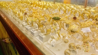 Gold rings increase "skyrocketing" to nearly 78 million VND/tael