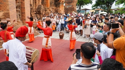 Island tours and tourist attractions in Nha Trang attract visitors on September 2nd