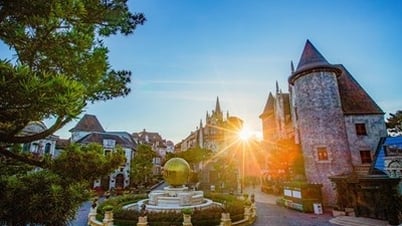How far is Ba Na Hills from Da Nang? What time should I leave?