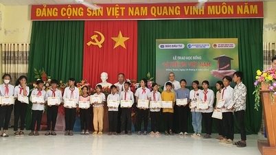 Báo Đầu tư đồng hành với những em học sinh có hoàn cảnh khó khăn vươn lên học tập