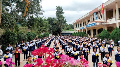 សាលាបឋមសិក្សា និងអនុវិទ្យាល័យ Na Son ខិតខំពង្រឹងគុណភាព