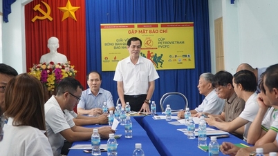 ĐKVĐ SEA Games và nhiều VĐV hàng đầu quốc gia dự giải bóng bàn Báo Nhân Dân