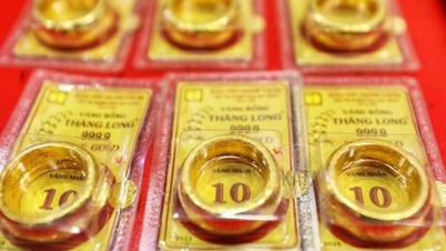 World gold price on January 17: Reached the highest level in more than a month