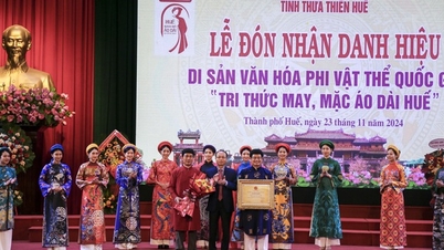 Đón nhận danh hiệu Di sản văn hóa phi vật thể quốc gia "Tri thức May và Mặc áo dài Huế"