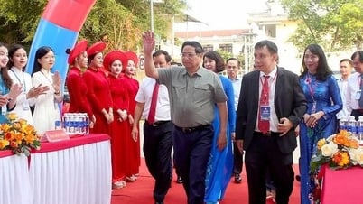 នាយក​រដ្ឋមន្ត្រី​អញ្ជើញ​ចូលរួម​ក្នុង​ពិធី​បើក​ការដ្ឋាន​សាងសង់​មន្ទីរពេទ្យ Hue Central International ២
