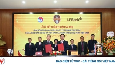 សេចក្តីជូនដំណឹងអំពីតម្លៃសំបុត្រទស្សនាក្រុមជម្រើសជាតិវៀតណាម ប្រកួតមិត្តភាពជាមួយក្រុមជម្រើសជាតិរុស្ស៊ី និងក្រុមជម្រើសជាតិថៃ