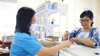 Trước khi nghỉ hưu người lao động có thể được hưởng trợ cấp thất nghiệp