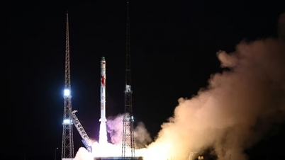 China's methane-fueled rocket puts satellite into orbit