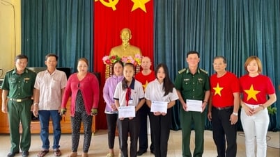 Hanoi Journalists Association strengthens coordination in propaganda work with Ca Mau Border Guard