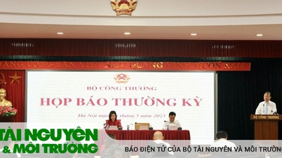 Bộ Công thương trả lời các vấn đề nóng về điện - thuế