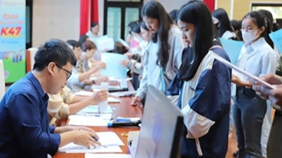 6 trường đại học công bố điểm chuẩn tuyển bổ sung, có ngành tăng 9,5 điểm