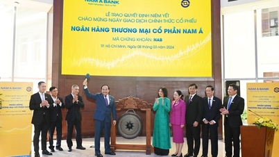 More than 1 billion Nam A Bank shares officially listed on HOSE