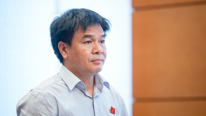 'Nên bỏ quy định công nhân không đóng thuế thu nhập mới được mua nhà xã hội'