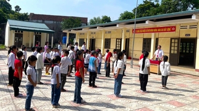 단트리라는 학교의 개교일의 기쁨